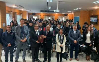 FACEA inauguró su año académico con charla de Consejero del Banco Central, Luis Felipe Céspedes